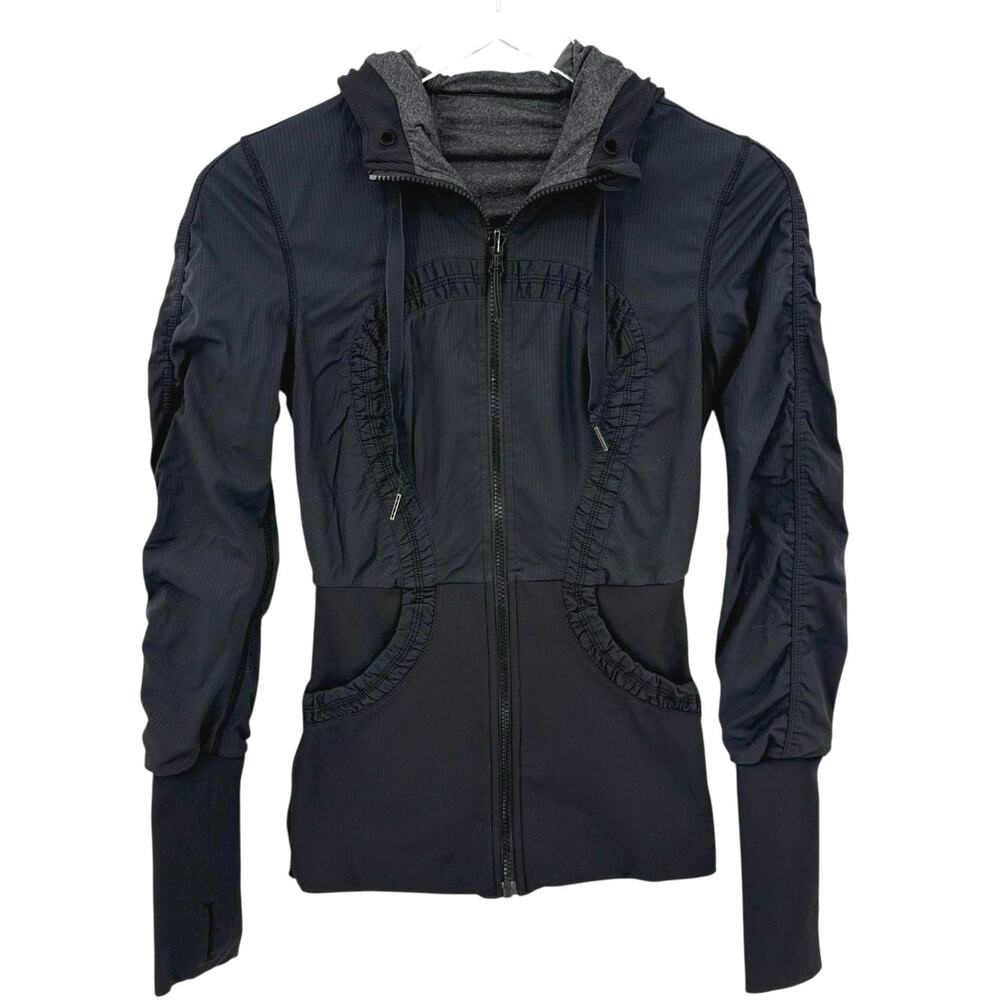 Lululemon Dance Studio Jacket Size 4 Reversible Black Grey